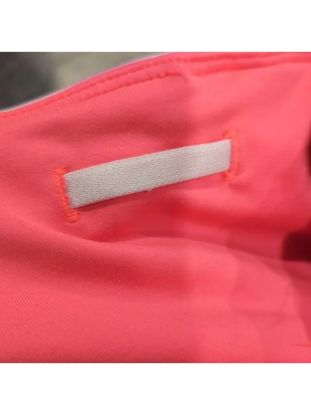 Lululemon Var-City Crop Black / Quiet Stripe Butter Pink Electric Coral
